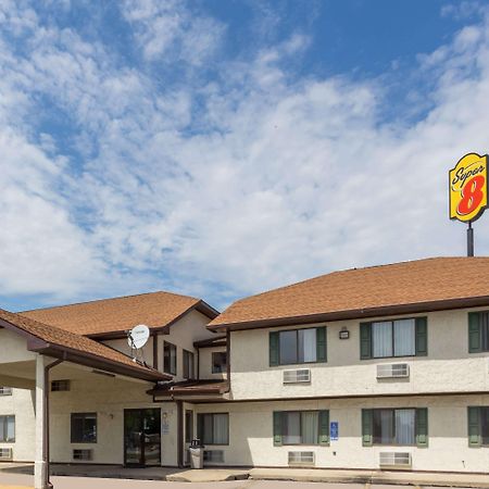Super 8 By Wyndham Morris Hotell Exteriör bild